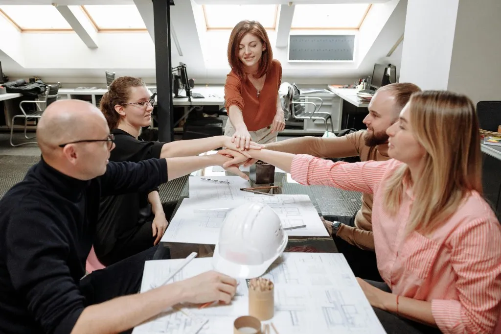 Delivery partnership discussion with implementation planning team - Mobiloitte UK